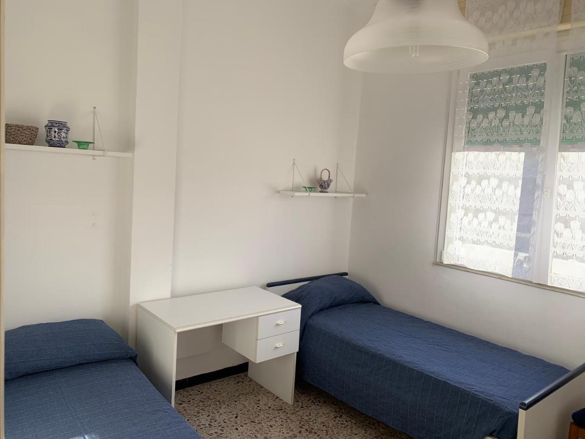 Casa Bianca 6 - Confortevole In Centro A 莫内利亚 外观 照片